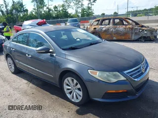 2012 Volkswagen CC Sport z VIN WVWMN7AN8CE509654, wystawiony jako IAAI lot #42693672 z przebiegiem 125 801 mil mil oraz . Historia ofert i sprzedaży dostępna na DreamBid. Obrazek 1.