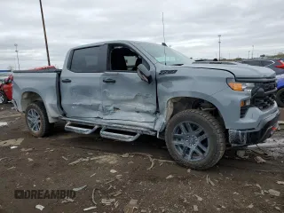 2024 Chevrolet Silverado 1500 Custom Trail Boss with VIN 3GCUDCE86RG154520, listed as a Copart auction lot 52274704 with 5,078 mi miles and Clean Title. Bid and sale history available at carsss.com. Image 4.