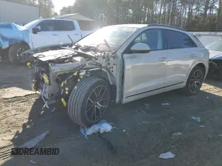 2023 Audi Q8 Prestige z VIN WA1FVBF12PD041802, wystawiony jako Copart lot #42403705 z przebiegiem 10 338 mil mil oraz Szkoda całkowita • Salvage title. Historia ofert i sprzedaży dostępna na DreamBid. Obrazek 1.