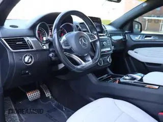 2019 Mercedes-Benz GLE 43 AMG z VIN 4JGED6EB9KA141097, wystawiony jako Copart lot #57786195 z przebiegiem 64 450 mil mil oraz Czysty tytuł • Clean title. Historia ofert i sprzedaży dostępna na DreamBid. Obrazek 7.