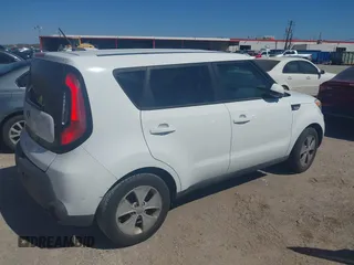 2014 Kia Soul with VIN KNDJN2A26E7029745, listed as a IAAI auction lot 41839177 with 183,915 mi miles. Bid and sale history available at carsss.com. Image 4.