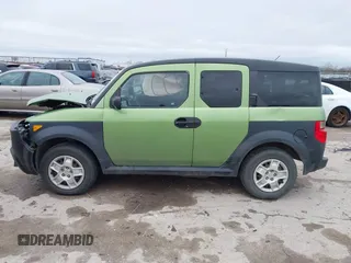 2008 Honda Element LX with VIN 5J6YH18398L010675, listed as a IAAI auction lot 41566100 with 132,876 mi miles and . Bid and sale history available at DreamBid. Image 14.