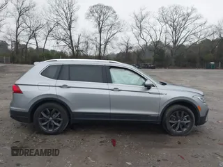 2023 Volkswagen Tiguan SE with VIN 3VV3B7AX6PM032195, listed as a IAAI auction lot 41867087 with 29,860 mi miles and . Bid and sale history available at DreamBid. Image 13.