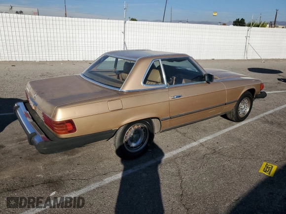 1981 Mercedes-Benz 380 380SL with VIN WDBBA45A7BB000937, listed as a Copart auction lot 83370134 with 155,687 mi miles and Clean Title. Bid and sale history available at carsss.com. Image 3.