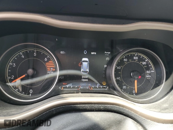 2017 Jeep Cherokee Limited with VIN 1C4PJMDBXHW569154, listed as a Copart auction lot 55126605 with 129,201 mi miles and Salvage Title. Bid and sale history available at DreamBid. Image 9.