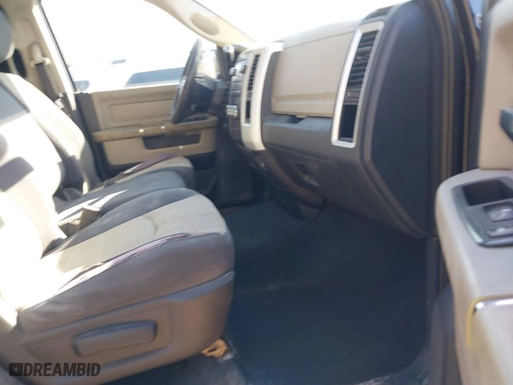 2009 Dodge Ram 1500 SLT with VIN 1D3HB18PX9S796690, listed as a IAAI auction lot 41772722 with 137,335 mi miles. Bid and sale history available at carsss.com. Image 5.
