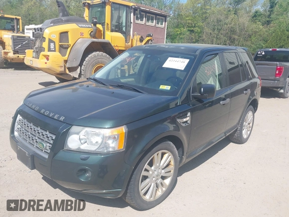 2010 Land Rover LR2 HSE z VIN SALFR2BN8AH170249, wystawiony jako IAAI lot #42244748 z przebiegiem 119 450 mil mil oraz . Historia ofert i sprzedaży dostępna na DreamBid. Obrazek 6.