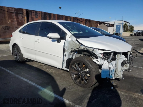 2024 Toyota Corolla SE with VIN 5YFS4MCE7RP190653, listed as a Copart auction lot 47262275 with 9,797 mi miles and Salvage Title. Bid and sale history available at DreamBid. Image 4.