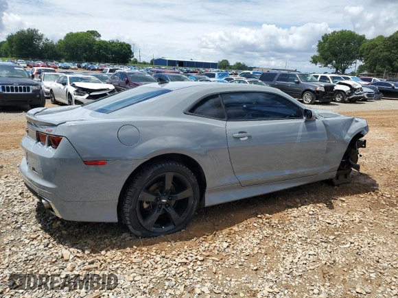 2011 Chevrolet Camaro 2LT with VIN 2G1FC1ED2B9203637, listed as a Copart auction lot 58932465 with 147,463 mi miles and Salvage title. Bid and sale history available at DreamBid. Image 3.