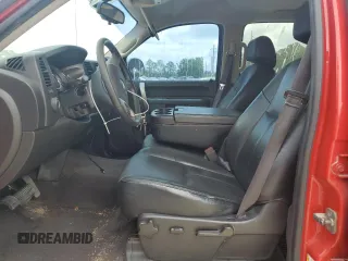 2013 Chevrolet Silverado 1500 LT with VIN 3GCPCSE05DG139679, listed as a Copart auction lot 54128255 with 108,186 mi miles and Salvage Title. Bid and sale history available at DreamBid. Image 7.