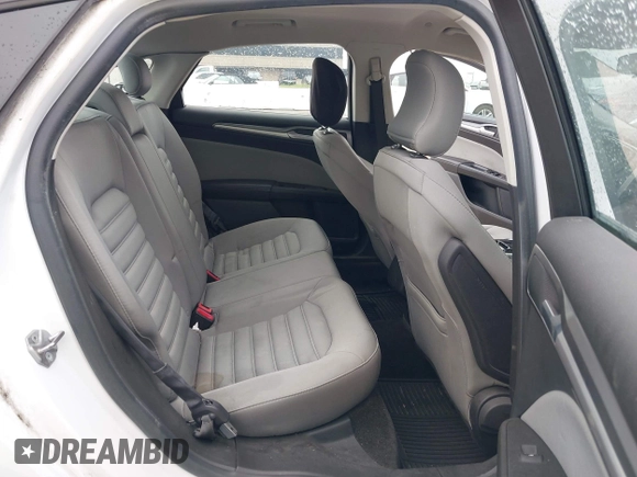 2015 Ford Fusion S Hybrid with VIN 3FA6P0UU2FR283244, listed as a IAAI auction lot 41740108 with 141,739 mi miles. Bid and sale history available at carsss.com. Image 8.