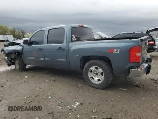 2011 Chevrolet Silverado 1500 LT with VIN 1GCPKSE31BF198515, listed as a Copart auction lot 51567595 with 271,137 mi miles and Salvage Title. Bid and sale history available at carsss.com. Image 2.
