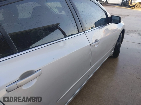 2012 Nissan Altima 2.5 SL with VIN 1N4AL2AP9CN525848, listed as a IAAI auction lot 41876998 with 222,136 mi miles. Bid and sale history available at carsss.com. Image 6.