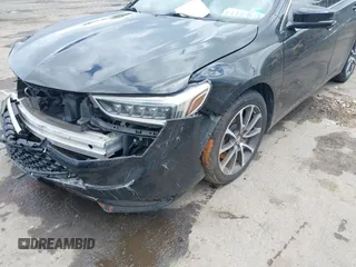 2018 Acura TLX z VIN 19UUB2F35JA009413, wystawiony jako IAAI lot #42189933 z przebiegiem 76 365 mil mil oraz . Historia ofert i sprzedaży dostępna na DreamBid. Obrazek 6.