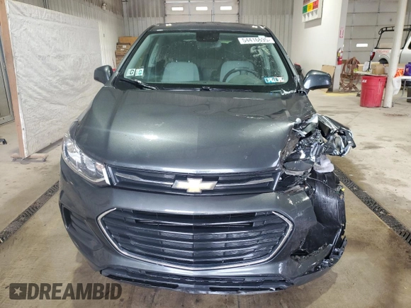 2019 Chevrolet Trax LS with VIN 3GNCJNSB2KL402153, listed as a Copart auction lot 54416695 with 41,249 mi miles and Salvage Title. Bid and sale history available at DreamBid. Image 5.