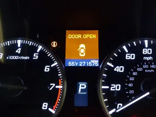 2013 Acura ILX with VIN 19VDE1F33DE019044, listed as a IAAI auction lot 41601790 with 271,575 mi miles. Bid and sale history available at carsss.com. Image 15.