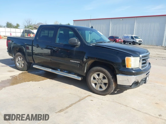 2013 GMC Sierra 1500 SLT with VIN 3GTP2WE71DG146605, listed as a IAAI auction lot 41334159 with 224,640 mi miles and . Bid and sale history available at DreamBid. Image 1.