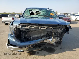 2024 GMC Sierra 1500 with VIN 1GTPHBE88RZ149430, listed as a Copart auction lot 83250124 with 33,092 mi miles and Salvage Title. Bid and sale history available at DreamBid. Image 5.