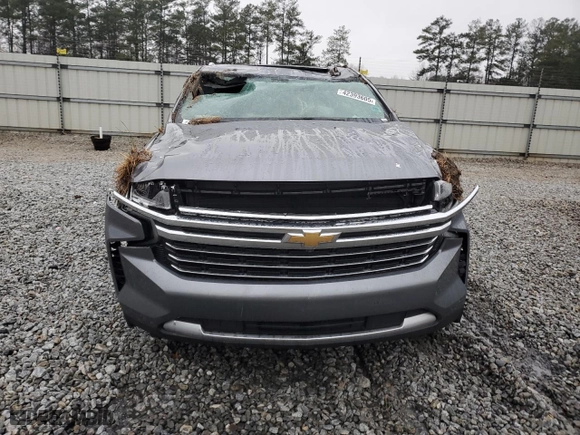 2021 Chevrolet Tahoe LT with VIN 1GNSCNKD1MR156490, listed as a Copart auction lot 42393605 with 134,700 mi miles and Salvage Title. Bid and sale history available at carsss.com. Image 5.