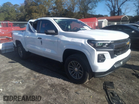 2024 Chevrolet Colorado 2WD LT z VIN 1GCPSCEKXR1255752, wystawiony jako IAAI lot #40898978 z przebiegiem 100 mil mil oraz . Historia ofert i sprzedaży dostępna na DreamBid. Obrazek 1.