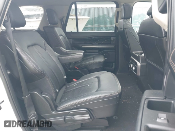 2020 Ford Expedition Max Platinum z VIN 1FMJK1MT1LEB00801, wystawiony jako IAAI lot #42441525 z przebiegiem 40 193 mil mil oraz . Historia ofert i sprzedaży dostępna na DreamBid. Obrazek 8.