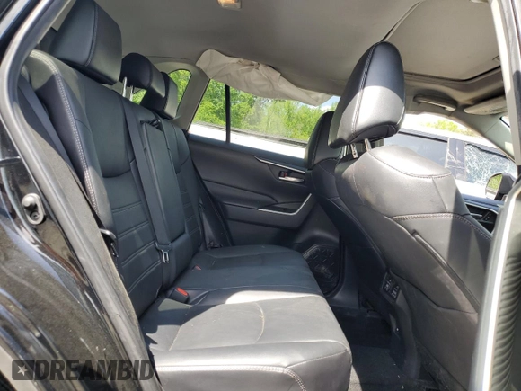 2021 Toyota RAV4 XLE Premium with VIN 2T3A1RFV3MC195877, listed as a Copart auction lot 55220955 with 92,679 mi miles and Salvage title. Bid and sale history available at DreamBid. Image 11.
