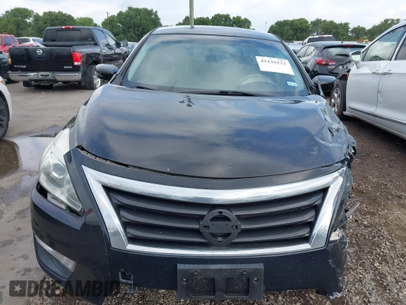 2015 Nissan Altima 2.5 z VIN 1N4AL3AP1FN377141, wystawiony jako IAAI lot #42126222 z przebiegiem 117 047 mil mil oraz . Historia ofert i sprzedaży dostępna na DreamBid. Obrazek 13.
