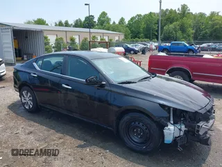 2019 Nissan Altima S z VIN 1N4BL4BVXKC103689, wystawiony jako IAAI lot #42353261 z przebiegiem 187 338 mil mil oraz . Historia ofert i sprzedaży dostępna na DreamBid. Obrazek 1.