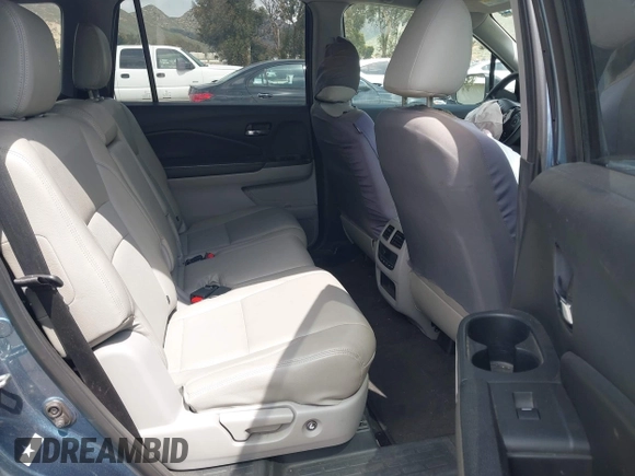 2016 Honda Pilot EX-L with VIN 5FNYF5H53GB028711, listed as a IAAI auction lot 41916433 with 162,895 mi miles and . Bid and sale history available at DreamBid. Image 8.