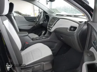 2024 Chevrolet Equinox LS z VIN 3GNAXSEG3RL188277, wystawiony jako IAAI lot #42278132 z przebiegiem 25 839 mil mil oraz . Historia ofert i sprzedaży dostępna na DreamBid. Obrazek 5.