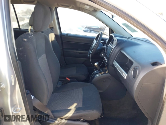 2014 Jeep Compass Sport with VIN 1C4NJDBB4ED567515, listed as a IAAI auction lot 42138801 with 183,673 mi miles. Bid and sale history available at carsss.com. Image 5.