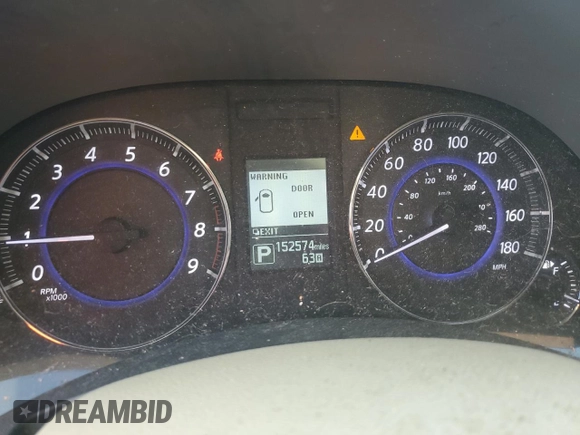 2016 Infiniti QX70 with VIN JN8CS1MU8GM670655, listed as a Copart auction lot 47000555 with 152,574 mi miles and Salvage Title. Bid and sale history available at DreamBid. Image 9.