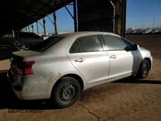 2012 Toyota Yaris z VIN JTDBT4K31CL027483, wystawiony jako Copart lot #59919165 z przebiegiem 81 298 mil mil oraz Szkoda całkowita • Salvage title. Historia ofert i sprzedaży dostępna na DreamBid. Obrazek 3.