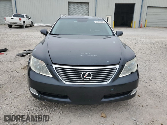 2009 Lexus LS 460 z VIN JTHCL46F995000410, wystawiony jako Copart lot #65979874 z przebiegiem 152 999 mil mil oraz Szkoda całkowita • Salvage title. Historia ofert i sprzedaży dostępna na DreamBid. Obrazek 5.