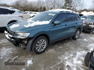 2019 Volkswagen Tiguan S z VIN 3VV1B7AX9KM177344, wystawiony jako Copart lot #55625975 z przebiegiem 42 444 mil mil oraz Szkoda całkowita • Salvage title. Historia ofert i sprzedaży dostępna na DreamBid. Obrazek 1.