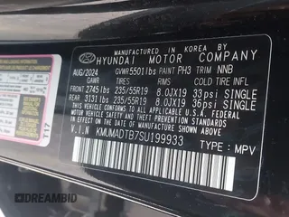 2025 Genesis GV70 2.5T with VIN KMUMADTB7SU199933, listed as a IAAI auction lot 42500513 with 15,384 mi miles and . Bid and sale history available at DreamBid. Image 9.