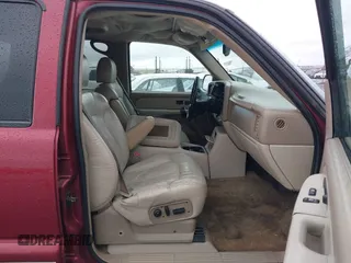 2002 Chevrolet Tahoe LS with VIN 1GNEK13T92J312155, listed as a IAAI auction lot 41580792 with 338,511 mi miles and . Bid and sale history available at DreamBid. Image 5.