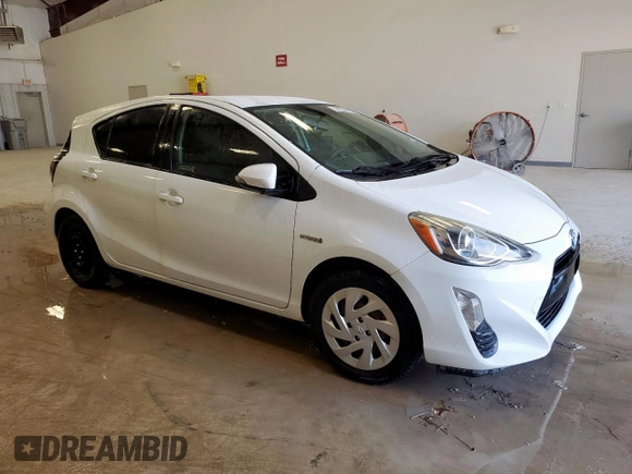 2016 Toyota Prius One z VIN JTDKDTB36G1134862, wystawiony jako Copart lot #53493945 z przebiegiem Nie podano mil oraz Czysty tytuł • Clean title. Historia ofert i sprzedaży dostępna na DreamBid. Obrazek 4.