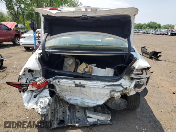 2018 Lexus ES 300h with VIN JTHBW1GG4J2192821, listed as a Copart auction lot 60351495 with 95,460 mi miles and Salvage title. Bid and sale history available at DreamBid. Image 6.
