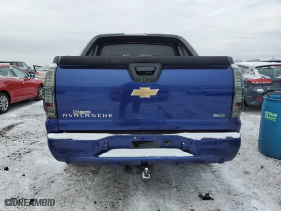 2010 Chevrolet Avalanche LS with VIN 3GNVKEE04AG229050, listed as a Copart auction lot 86075384 with 140,778 mi miles and Salvage Title. Bid and sale history available at carsss.com. Image 6.