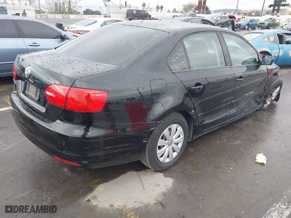 2013 Volkswagen Jetta Sedan S with VIN 3VW2K7AJ2DM390392, listed as a IAAI auction lot 41764483 with 159,834 mi miles. Bid and sale history available at carsss.com. Image 4.