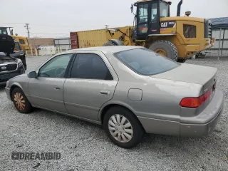 2000 Toyota Camry CE with VIN JT2BG22K6Y0441635, listed as a Copart auction lot 53203655 with 186,022 mi miles and Clean Title. Bid and sale history available at DreamBid. Image 2.