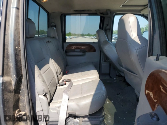 2004 Ford F-250 XL with VIN 1FTNW21P24EC97664, listed as a Copart auction lot 62030175 with 222,855 mi miles and Salvage title. Bid and sale history available at DreamBid. Image 10.