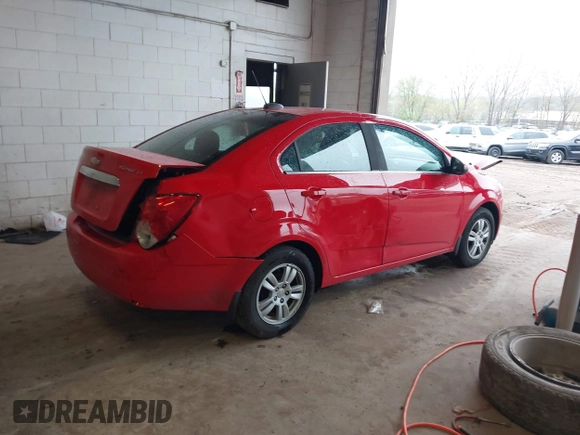 2015 Chevrolet Sonic LT with VIN 1G1JC5SH2F4117505, listed as a IAAI auction lot 42142076 with 138,769 mi miles and . Bid and sale history available at DreamBid. Image 4.