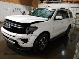 2019 Ford Expedition XLT with VIN 1FMJU1JT9KEA36388, listed as a Copart auction lot 50863985 with 114,192 mi miles and Salvage title. Bid and sale history available at DreamBid. Image 1.