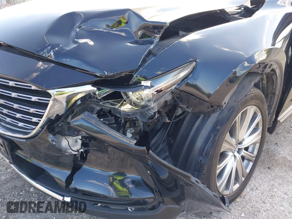 2021 Mazda CX-9 Signature with VIN JM3TCBEY1M0539786, listed as a IAAI auction lot 42264611 with 51,168 mi miles and . Bid and sale history available at DreamBid. Image 6.