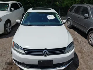 2013 Volkswagen Jetta TDI w/Premium/Nav with VIN 3VWLL7AJ9DM300544, listed as a IAAI auction lot 42401610 with 157,585 mi miles and . Bid and sale history available at DreamBid. Image 6.