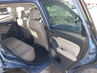 2016 Subaru Forester 2.5i Limited with VIN JF2SJAHC2GH517887, listed as a IAAI auction lot 41815370 with 65,400 mi miles. Bid and sale history available at carsss.com. Image 8.