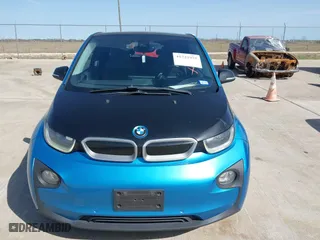 2017 BMW i3 with VIN WBY1Z8C50HV551025, listed as a IAAI auction lot 41722975 with 85,709 mi miles. Bid and sale history available at carsss.com. Image 6.