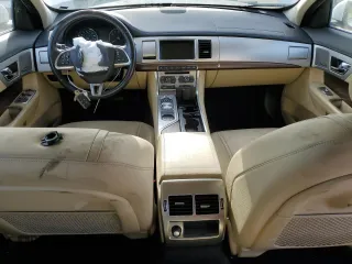 2015 Jaguar XF I4 T Premium with VIN SAJWA0FS1FPU87579, listed as a Copart auction lot 75460554 with 0 mi miles and Clean Title. Bid and sale history available at carsss.com. Image 8.